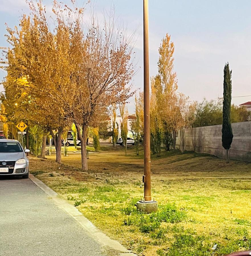 Vila Casa Castano Cd Jrz Ciudad Juárez Exteriér fotografie