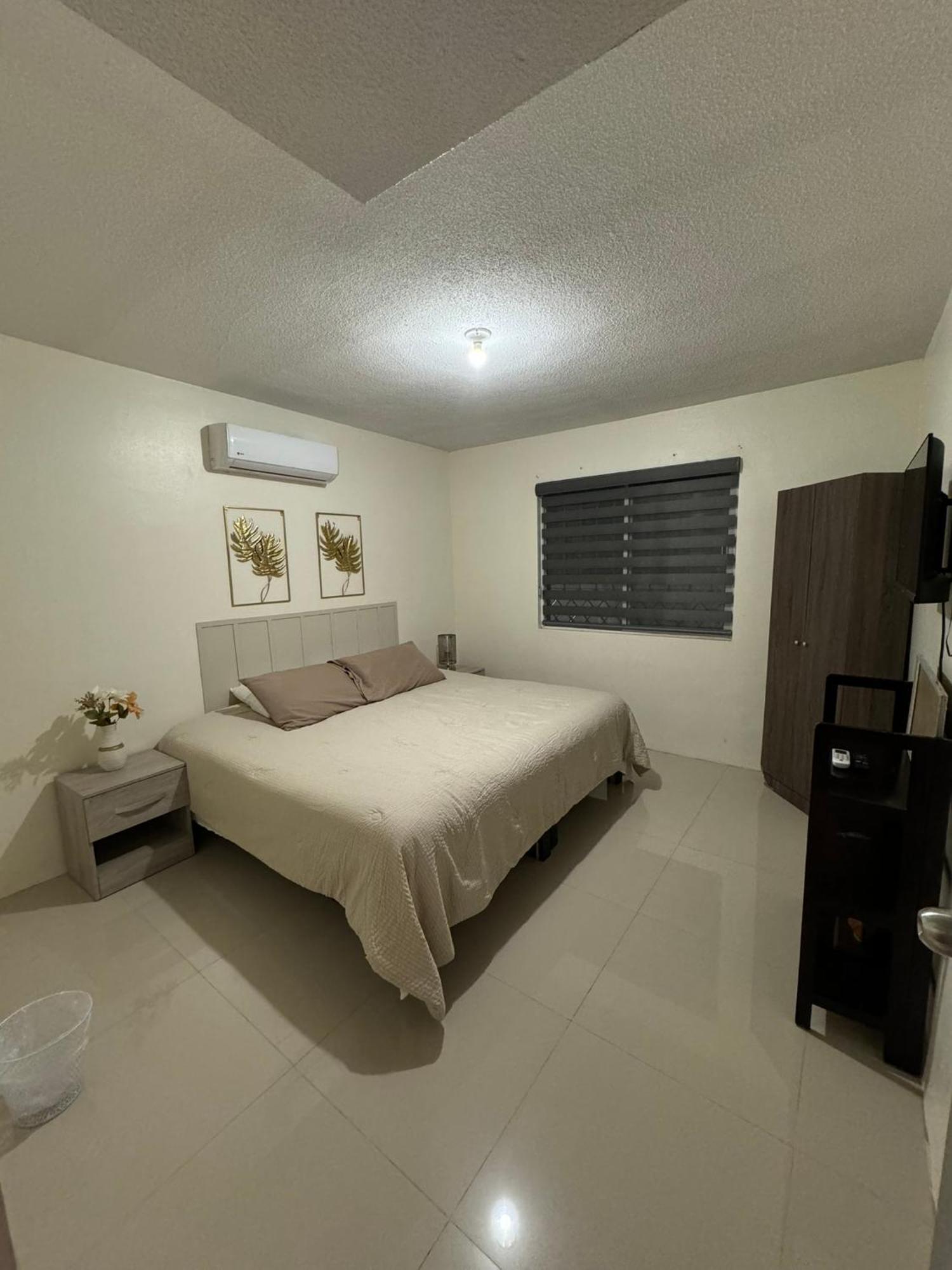 Vila Casa Castano Cd Jrz Ciudad Juárez Exteriér fotografie